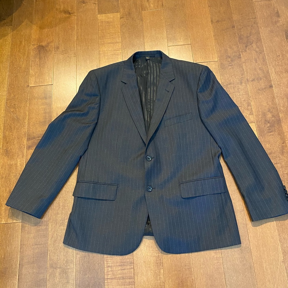 🤵🏻Baroni Charcoal Pinstripe Suit Jacket